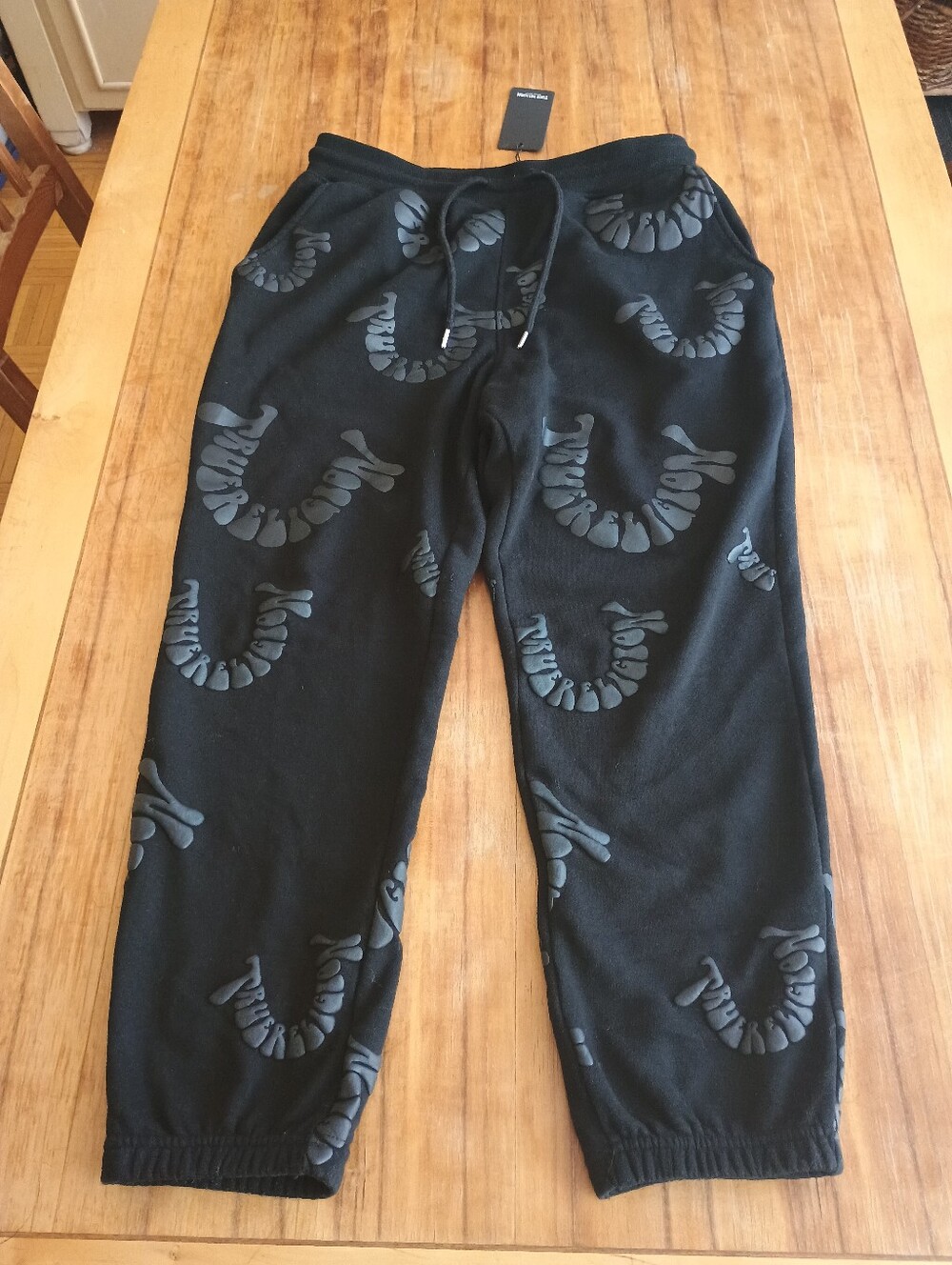 RARE True Religion Black Puff Print All Over Demin Tears Style Sweatpants Size M